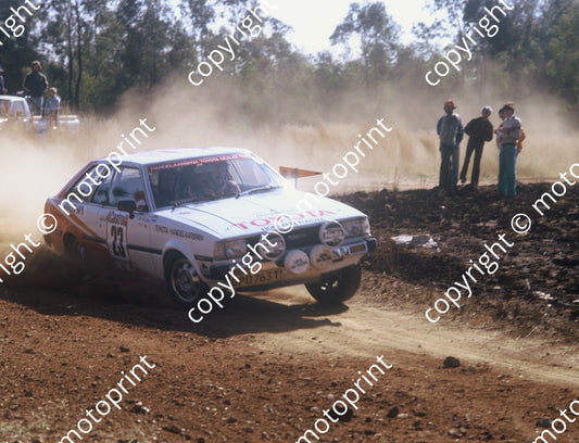 1982 Castrol Intnl 23 Fred du Plessis, Leon Ackermann Corolla (courtesy Roger Swan) (1)