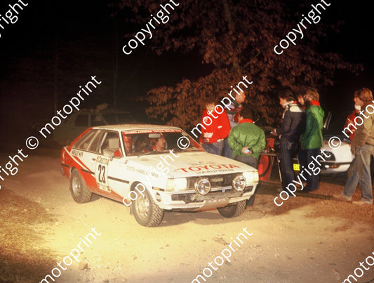 1982 Castrol Intnl 23 Fred du Plessis, Leon Ackermann Corolla (courtesy Roger Swan) (2)