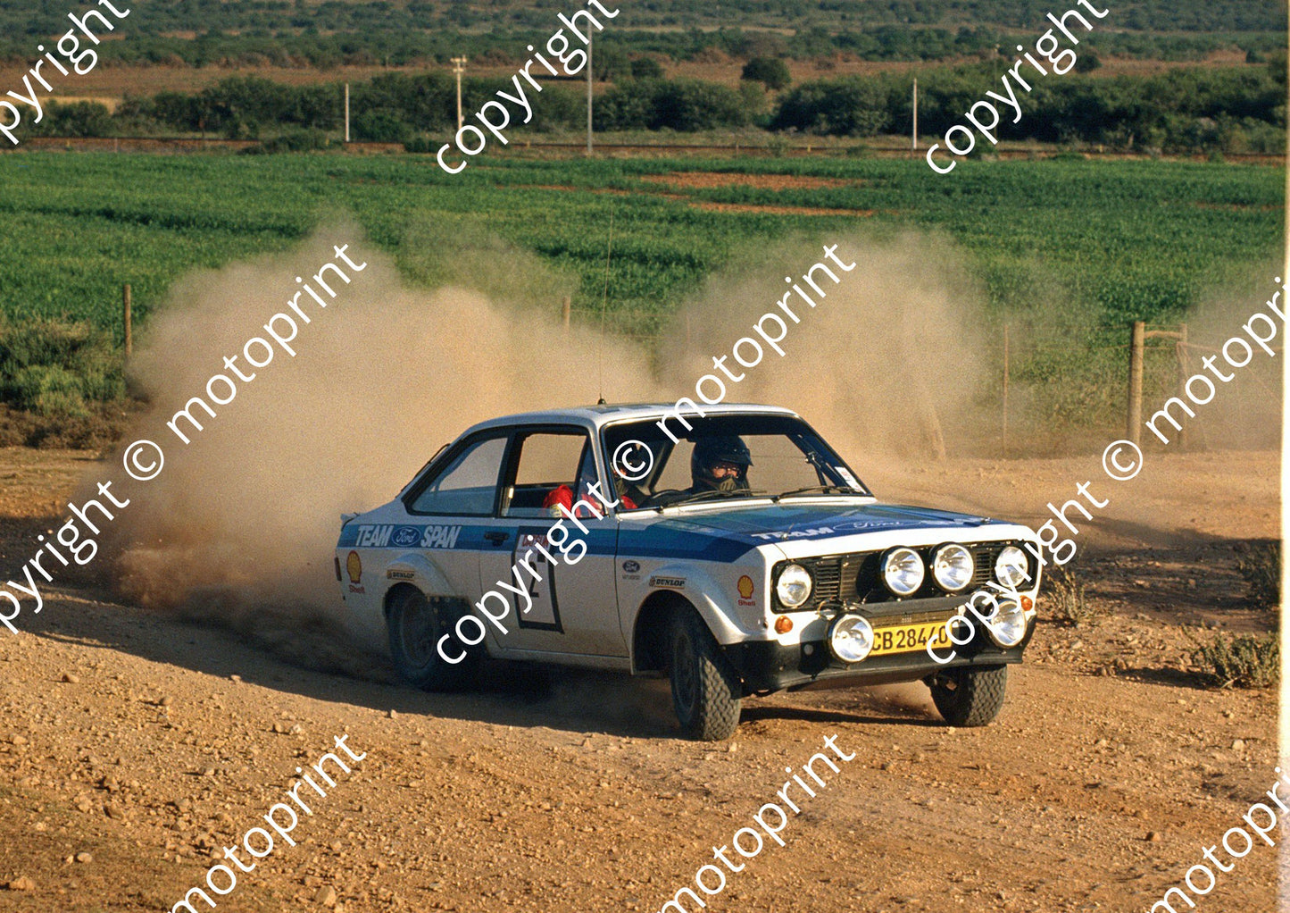 1982 Datsun Ntl 2 Sarel vd Merwe, Franz Boshoff Escort (courtesy Roger Swan) (1)