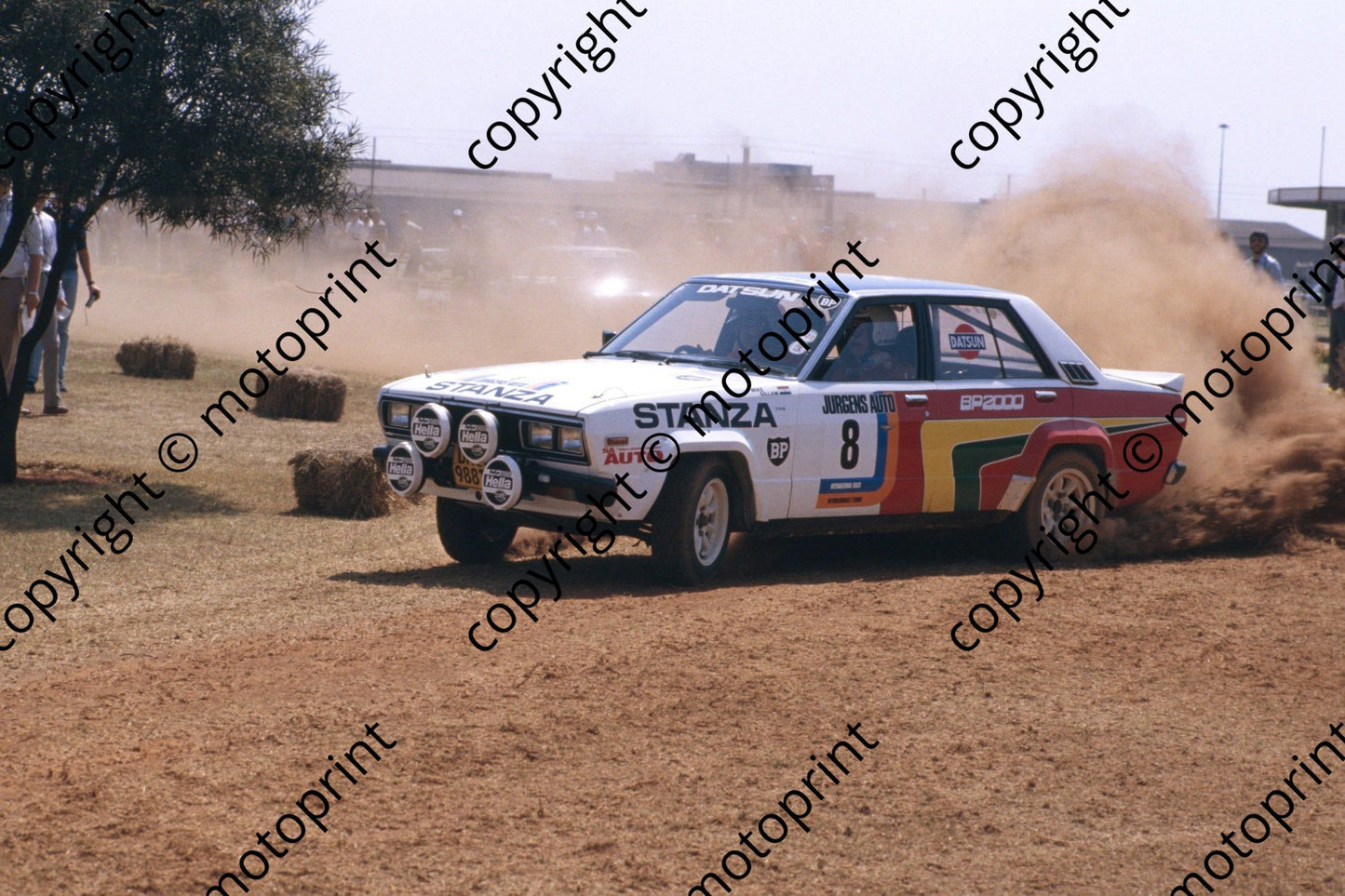 1982 Jurgens 8 Hannes Grobler, Mike Gillam Stanza (courtesy Roger Swan) (46)