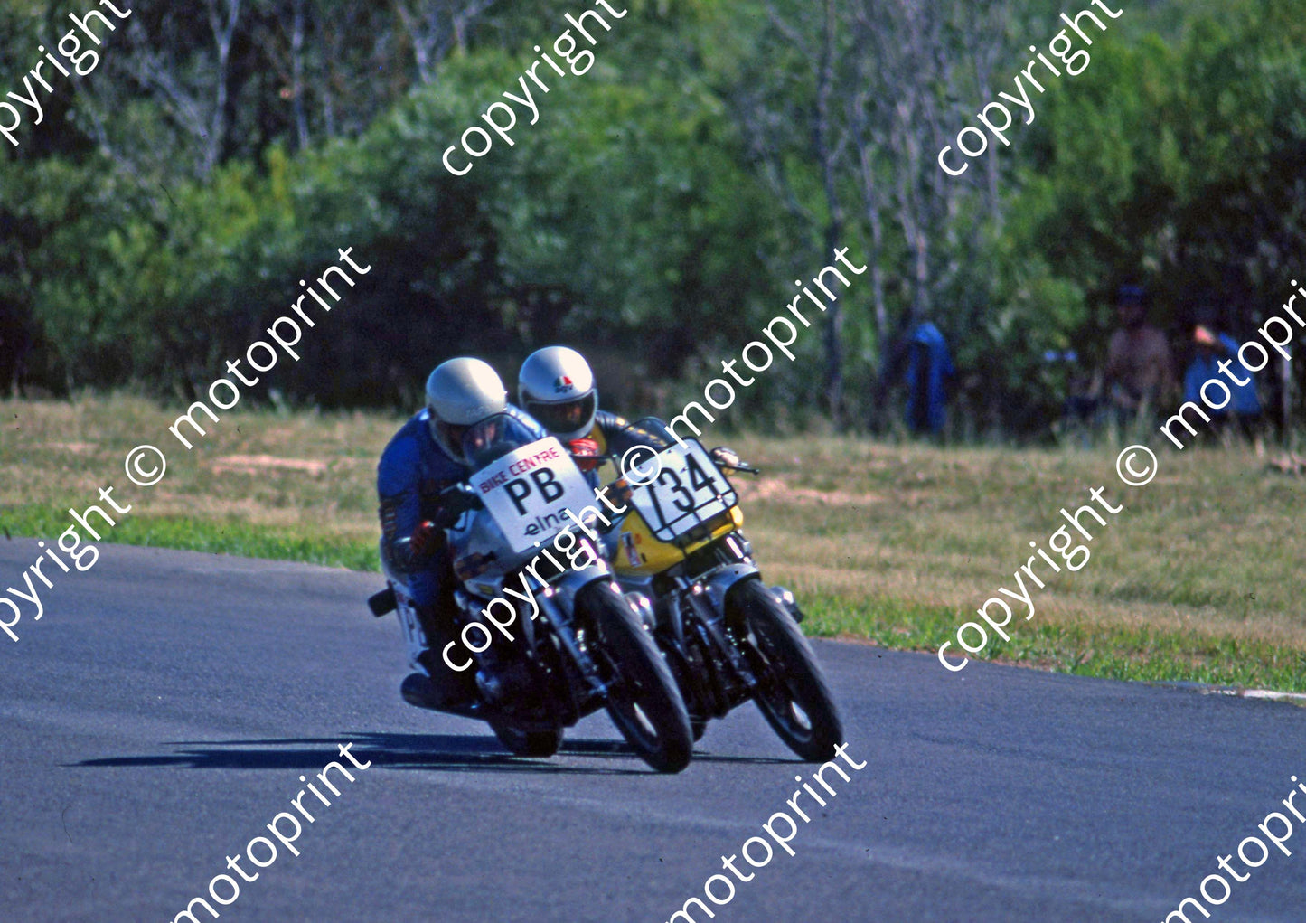 1982 KIllarney PB Peter Blaauboer Suzuki  734 Dave Runkel Suzuki  (Colin Watling Photographic) (8)