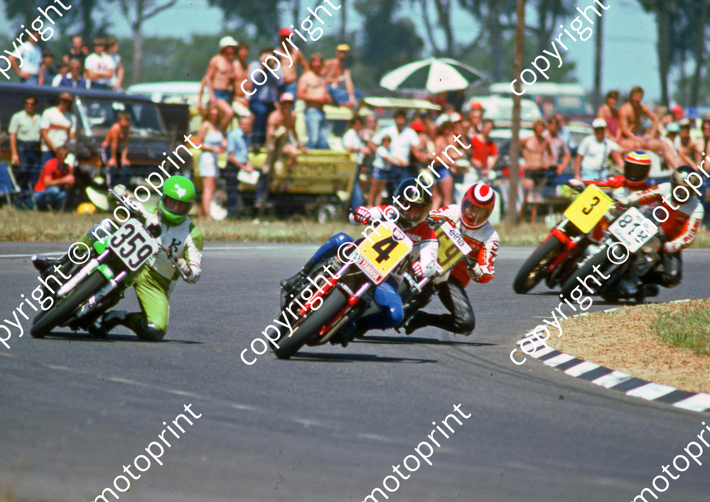 1982 Killarney MC 4 Fred van Niekerk HOnda check 359 Quentin Scholtz Kawasaki, 818 Keith Zeeman 69 Trajan Grobler check, 3 Dave Woolley (Colin Watling Photographic) (31)