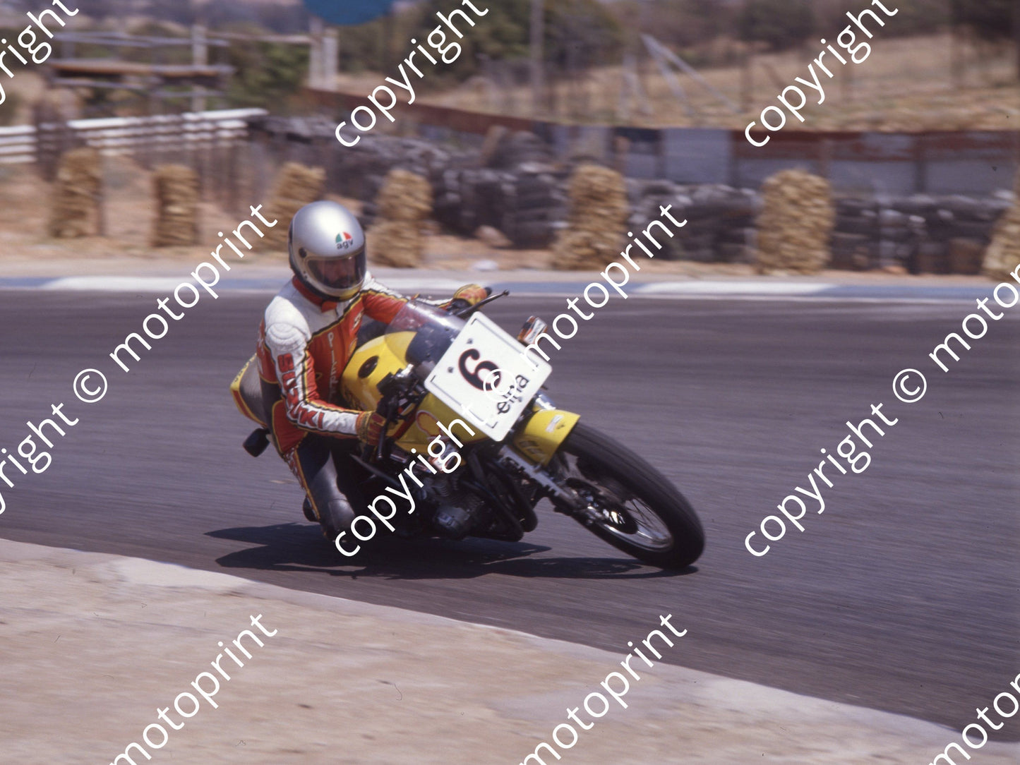 1982 Kya 6 Pierre Smuts Suzuki (Colin Watling Photographic) (13)