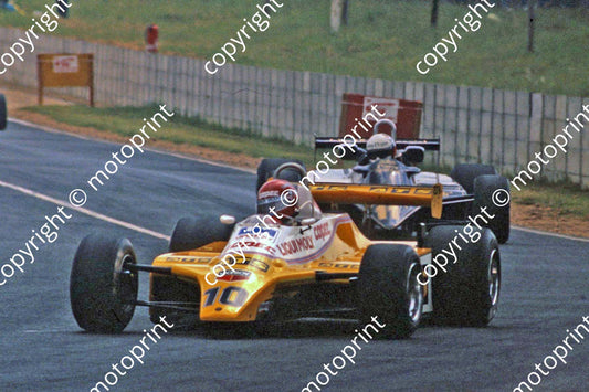 1982 SA GP 10 Eliseo Salazar ATS D5_ 11 De Angelis Lotus 81 (thanks Roger Swan)