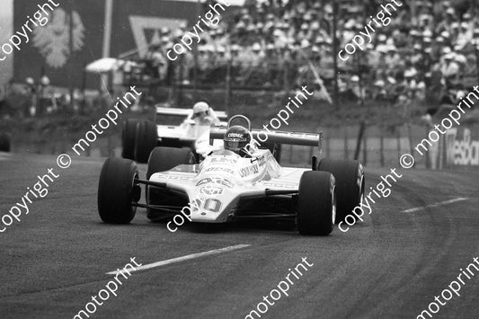 1982 SA GP 10 Elisio Salazar ATS D5-02 (permission Malcolm Sampson Motorsport Photography)