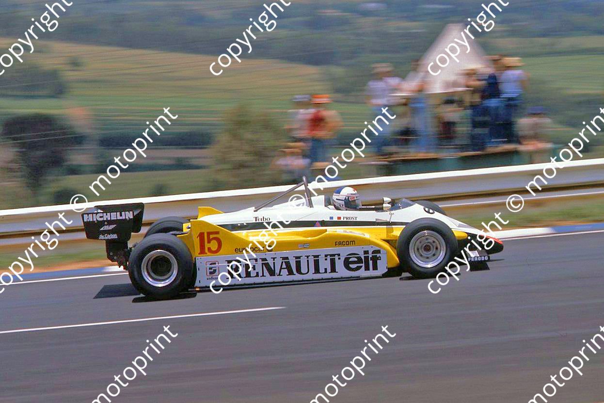 1982 SA GP 15 Alain Prost Renault RE30B-6 (permission Malcolm Sampson Motorsport Photography)  edited