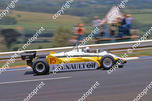 1982 SA GP 15 Alain Prost Renault RE30B-6 (permission Malcolm Sampson Motorsport Photography)  edited