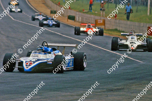 1982 SA GP 26 Jacques Laffite Ligier JS17B Matra V12 5 Reutemann Williams FW07C (thanks Roger Swan)
