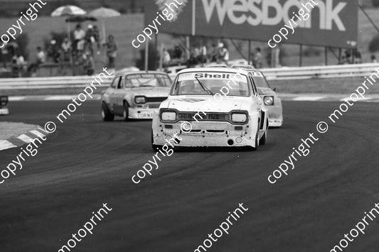 1982 SA GP Star prod E99 Escort 1100 L Mare  (permission Malcolm Sampson Motorsport Photography)(15)
