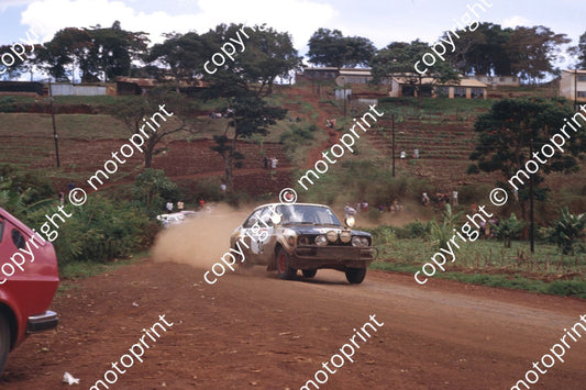 1982 Safari 34 George Barbour, Rob Combes Escort RS1800 (courtesy Roger Swan) (2)