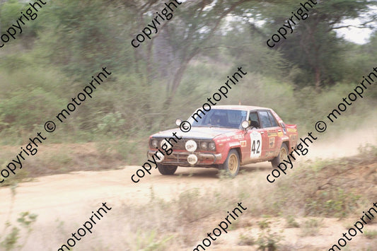 1982 Safari 42 Mahesh Patel, Sivish Patel Nissan 160J (courtesy Roger Swan)