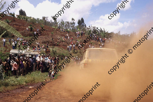 1982 Safari 9 Rob Collinge, Mike Fraser Land Rover (courtesy Roger Swan) (207)