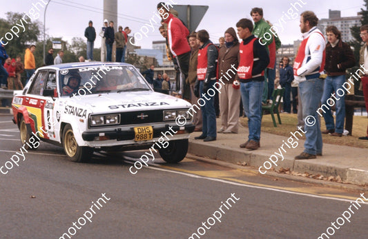1982 Castrol Intnl 9 Hannes Grobler, Mike Gillam Stanza (courtesy Roger Swan) (13)