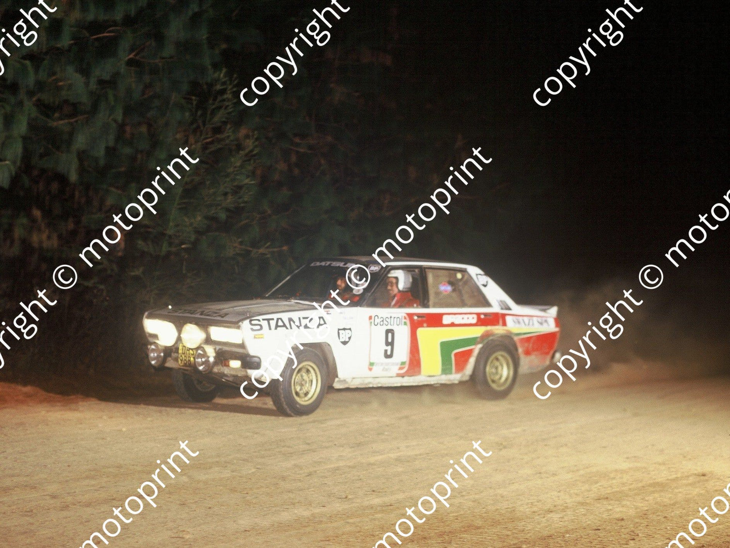 1982 Castrol Intnl 9 Hannes Grobler, Mike Gillam Stanza (courtesy Roger Swan) (4)