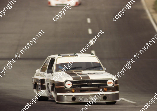 1982 Kya 9 hr 45 Jimmy Williamson, Larry Wilford Escort (courtesy Roger Swan) (6)