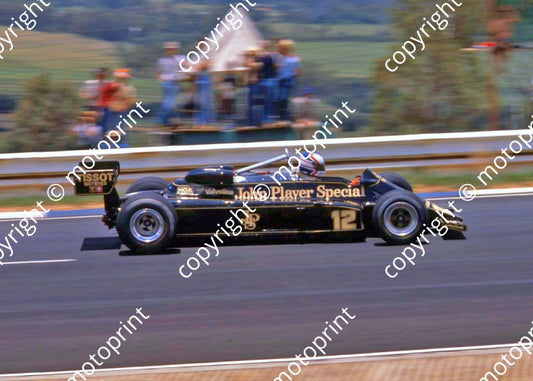 1982 SA GP 12 Nigel Mansell Lotus 87B-05 (permission Malcolm Sampson Motorsport Photography) edited cropped(1)