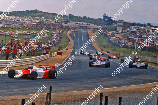 1982 SA GP 8 Niki Lauda McL MP4B 35 Derek Warwick Toleman TG181 11 De Angelis Lotus 81 (thanks Roger Swan)