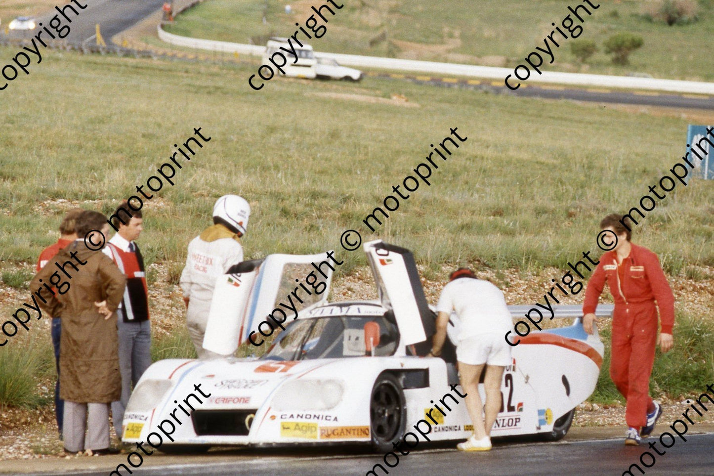 1983 Castrol 1000 52 Nicola Bianco, Fausto Carello Lancia LC1 stopped (courtesy Roger Swan) (1)