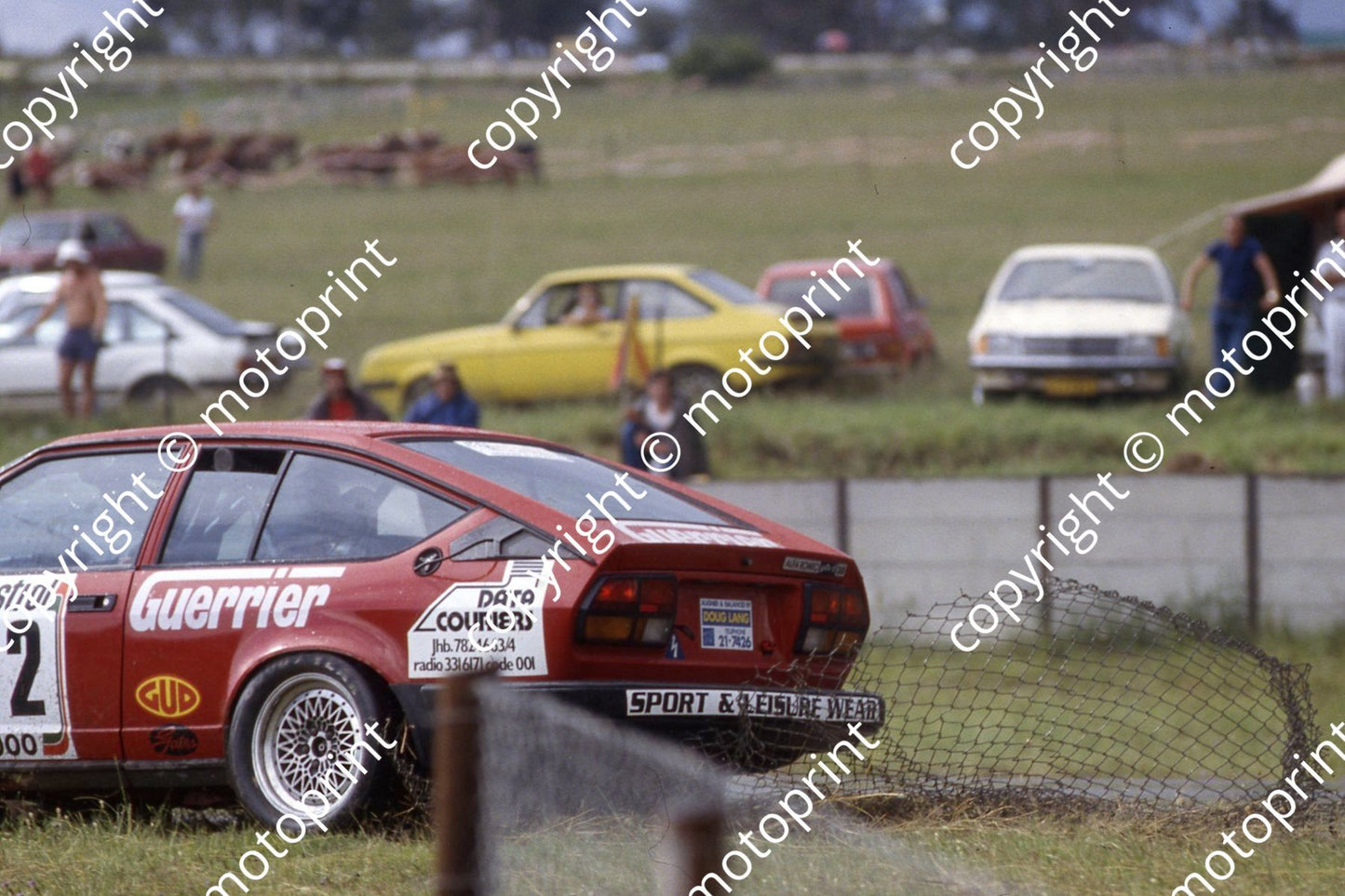 1983 Castrol 1000 82 rain off at Barbeque Arnold Chatz Eric Sanders dragging catch fences (courtesy Roger Swan) (77)
