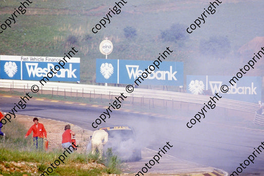 1983 Castrol 1000 85 Cliff Coetzee, Paul Cox BMW 535i stopped before Leeukop (courtesy Roger Swan)