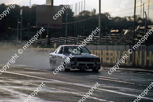 1983 Castrol 1000 94 rain Hennie van der Linde George Santana Datsun Skyline (courtesy Roger Swan) (2)