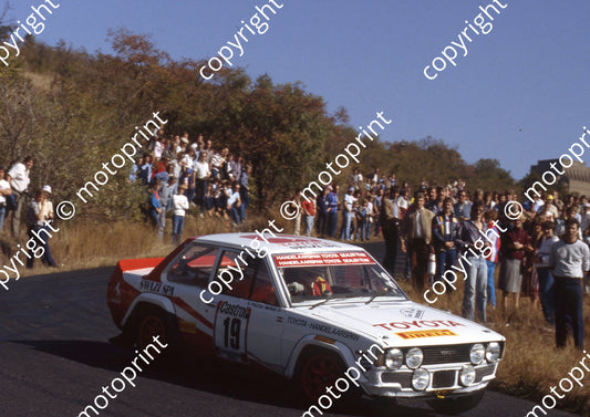 1983 Castrol Intnl 19 Giv Piazza-Musso, Steve Harding Toyota (courtesy Roger Swan) (5)