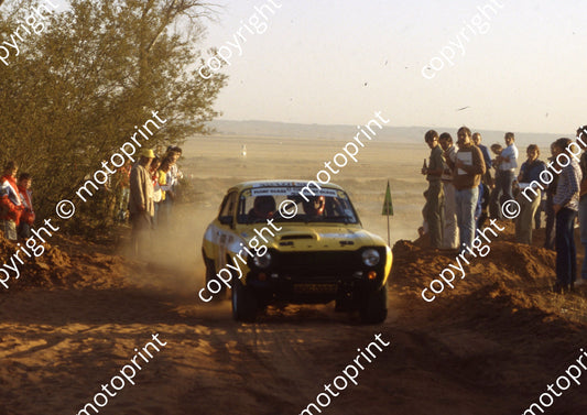 1983 Castrol Intnl 36 Andrew and Chris Birken  Escort (courtesy Roger Swan) (23)
