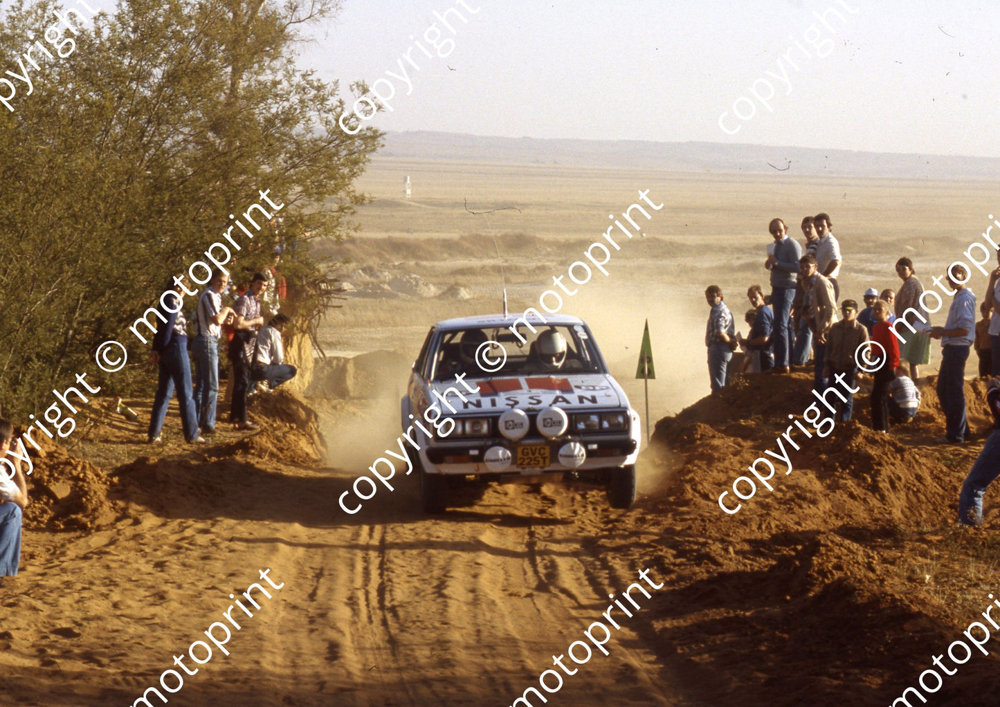1983 Castrol Intnl 4 Tony Pond, Rob Arthur Nissan 2nd (courtesy Roger Swan) (5)