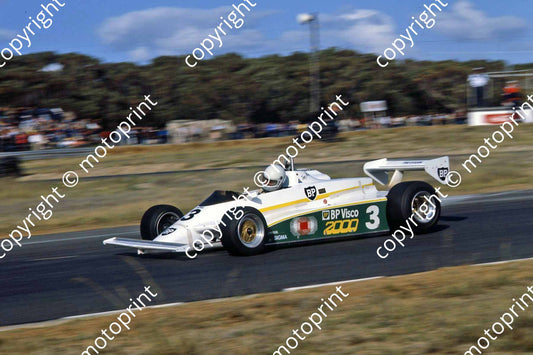 1983 FA Killarney 3 Tony Martin Maurer MM82 (permission Malcolm Sampson Motorsport Photography) (11)