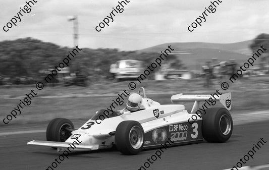 1983 FA Killarney 3 Tony Martin Maurer MM82 (permission Malcolm Sampson Motorsport Photography) (4)