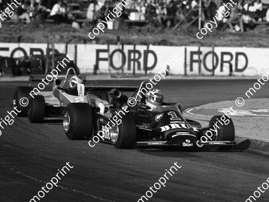 1983 FA Kya 1 Graham Duxbury March 822 2  Trevor van Rooyen Maurer MM82 (Malcolm Sampson Motorsport Photography) (1)