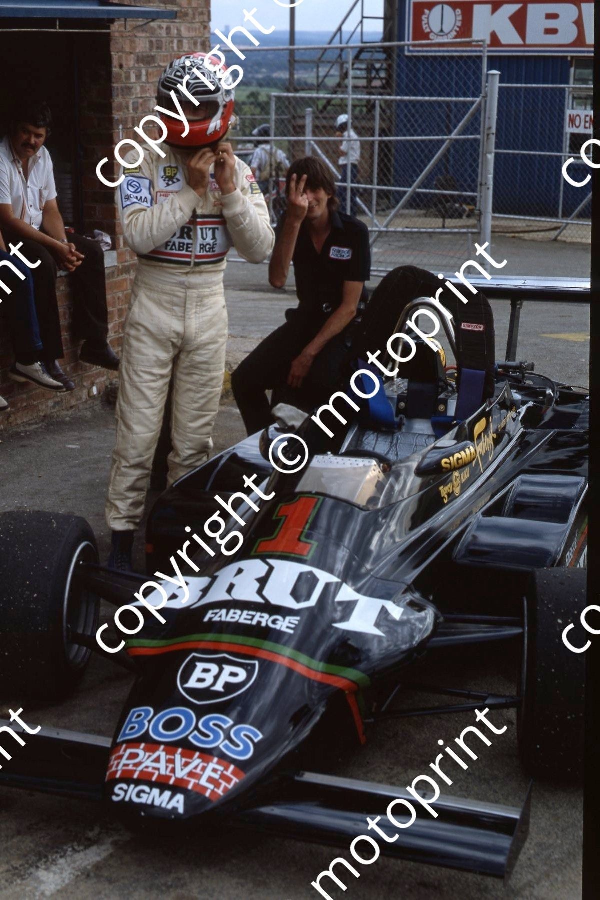 1983 FA Kya 1 Graham Duxbury March 822 (Malcolm Sampson Motorsport Photography) (10)