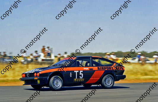 1983 Gp 1 Welkom Lodge T5 Alfa G Cavalieri  (permission Malcolm Sampson Motorsport Photography) (4)