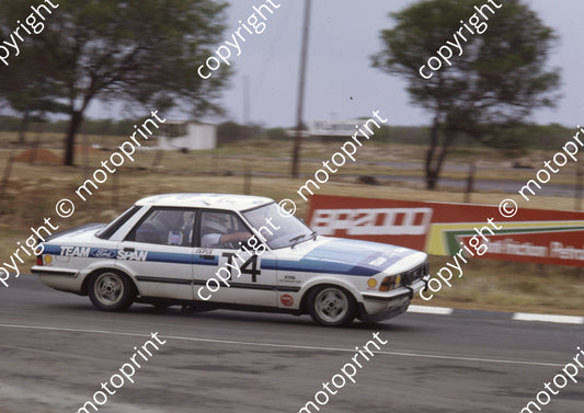 1983 Killarney Gp1 T4 Serge Damseaux Intercepter NOTE SHIRT SLEEVES (Colin Watling Photographic) (2)