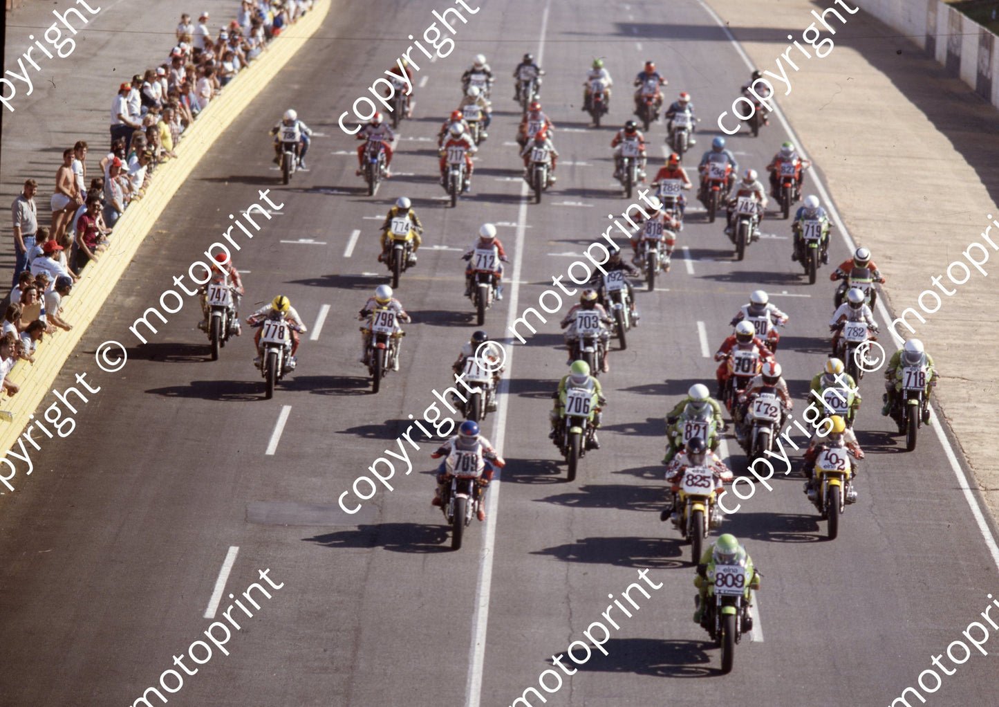 1983 Kya 809 Glennn Williams 706 James Thomas 708 Rod Gray 718 Brett Hudson 821 Dave Estment all the Delmas Chicks getting into a row (Colin Watling Photographic) (7)