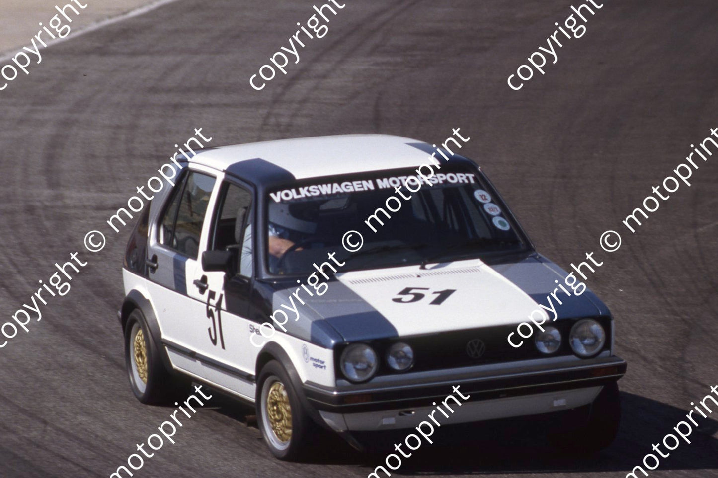 1983 Kya Apr Gp 1 V51 Geoff Mortimer  NOTE SHORT SLEEVED SHIRT Golf 1800 GTi  (courtesy Roger Swan)(3)