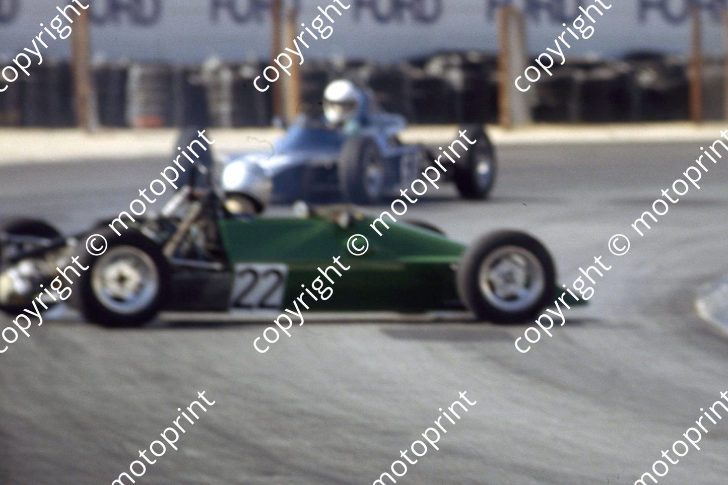 1983 Kya Aug FF 22 Louis van der Merwe PRS RH01 spin  (courtesy Roger Swan)