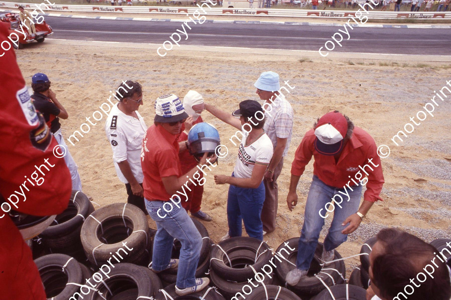 1983 Kya Jan 12h Dave Charlton Lant accident NOTE SUNGLASSES Crowthorne (Courtesy Roger Swan)  (9)
