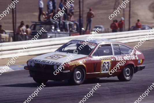 1983 Kya Lodge 2hr Sept V63 Carlos Capella Alfa GTV2000 (courtesy Roger Swan) (1)