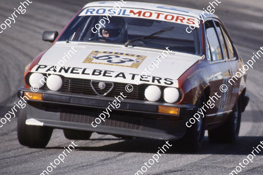 1983 Kya Lodge 2hr Sept V63 Carlos Capella Alfa GTV2000 (courtesy Roger Swan) (3)
