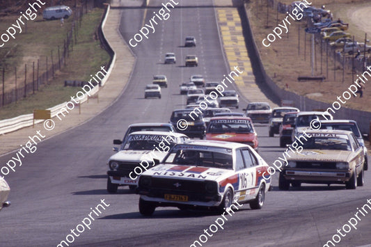 1983 Kya Lodge 2hr Sept Y105  Mike Wentzel Datsun Pulsar W82 Gordon Hatch Paddy O_Sullivan Toyota Corolla (courtesy Roger Swan)(14)