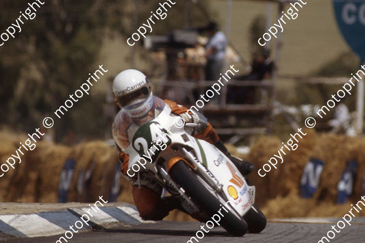 1983 MC SA GP 250 24 Kevin Hellyer Bakker Yamaha (permission Roger Swan) (55)