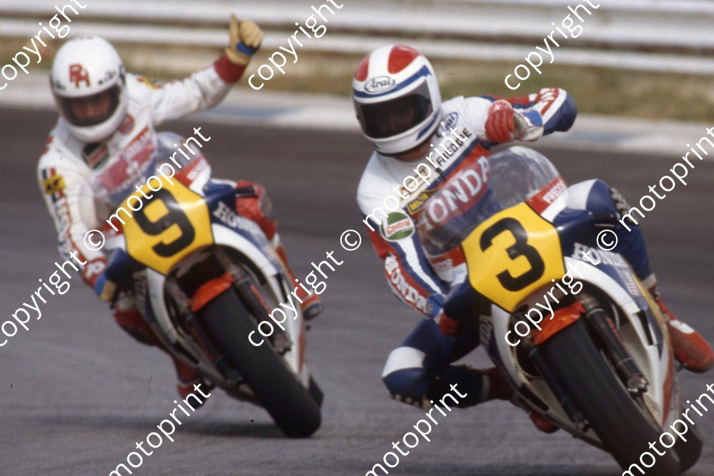 1983 MC SA GP 500 3 F Spencer 9 R Haslam Hondas (permission Roger Swan) (8)