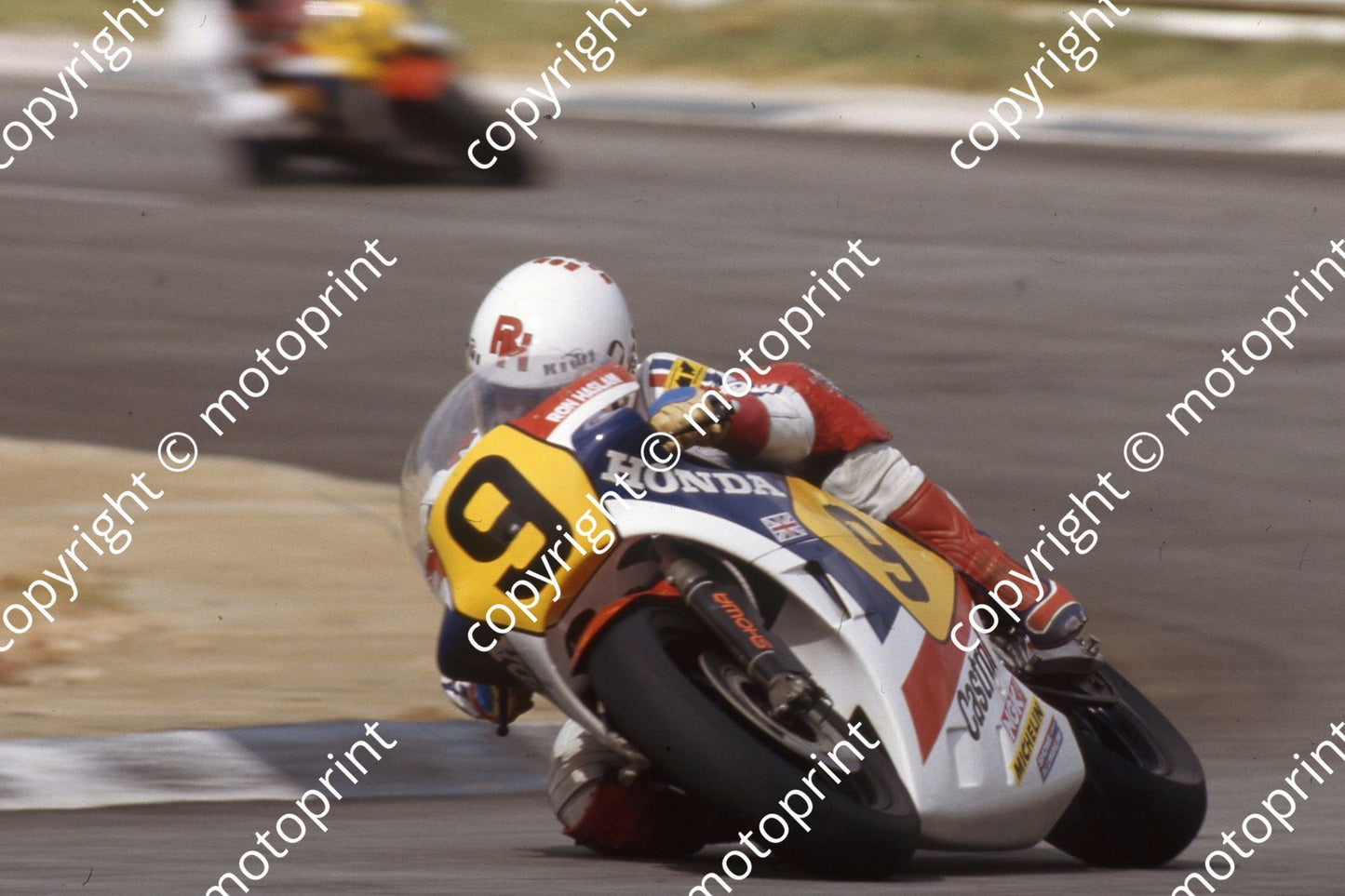 1983 MC SA GP 500 9 Ron Haslam Honda (permission Roger Swan) (5)