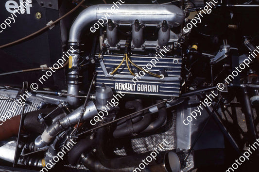 1983 SA GP 15 Alain Prost Renault RE40 (permission Malcolm Sampson Motorsport Photography)  (3)