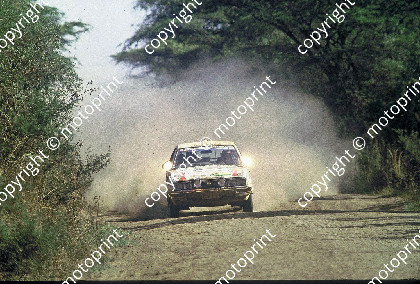 1983 Safari 28 Yoshio Takaoka, Shigeo Sunuhara Suburu Leone 1800(courtesy Roger Swan)  (2)