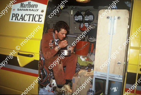 1983 Safari service crews (courtesy Roger Swan) (5)
