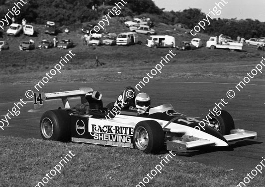 1984 EL F2 Brut GP 14 Braam Smith Lant scan 20x30cm (permission Malcolm Sampson Motorsport Photography) (2)