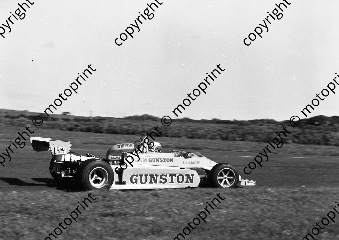 1984 EL F2 Brut GP 1 Ian Scheckter March 832 scan 20x30cm (permission Malcolm Sampson Motorsport Photography)(18) - Copy