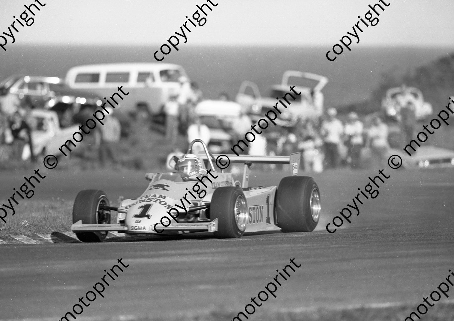 1984 EL F2 Brut GP 1 Ian Scheckter March 832 scan 20x30cm (permission Malcolm Sampson Motorsport Photography)(19) - Copy
